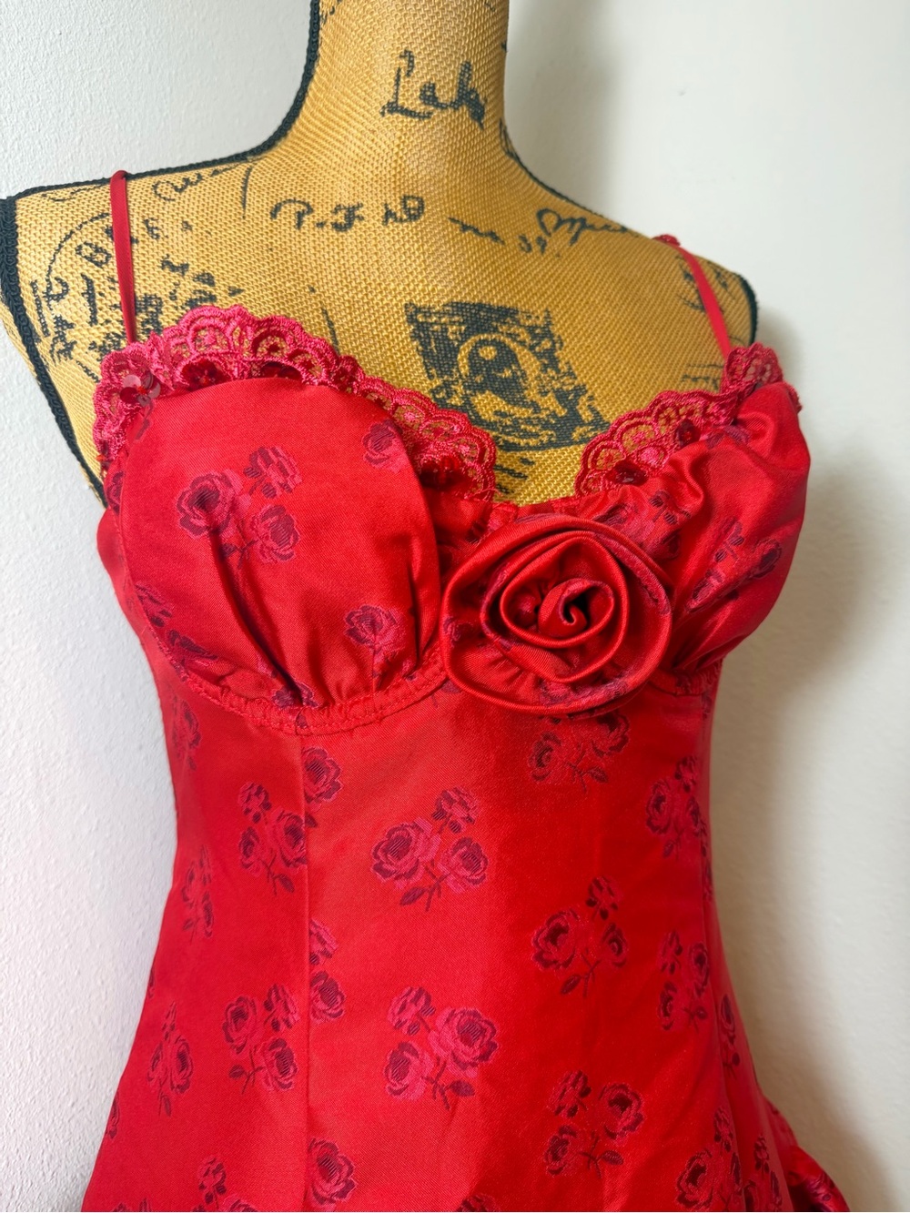 NWT For Love & Lemons Annika Red Rose Jacquard Corset Bubble Mini Dress M - Picture 6 of 7
